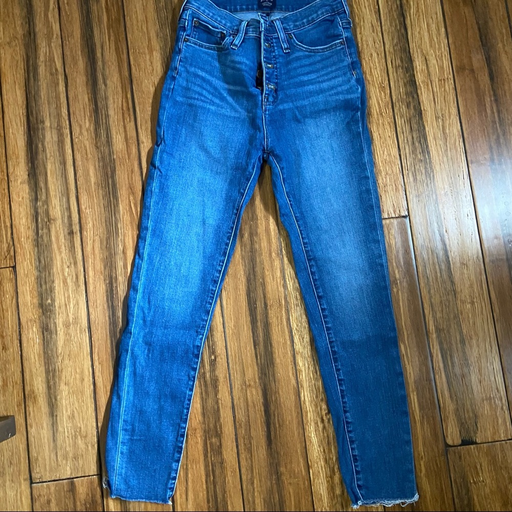 J. Crew high rise button up skinny jeans. Size 26.